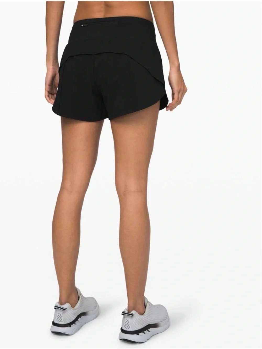 Lululemon Speed Up Mid Rise Short 4”